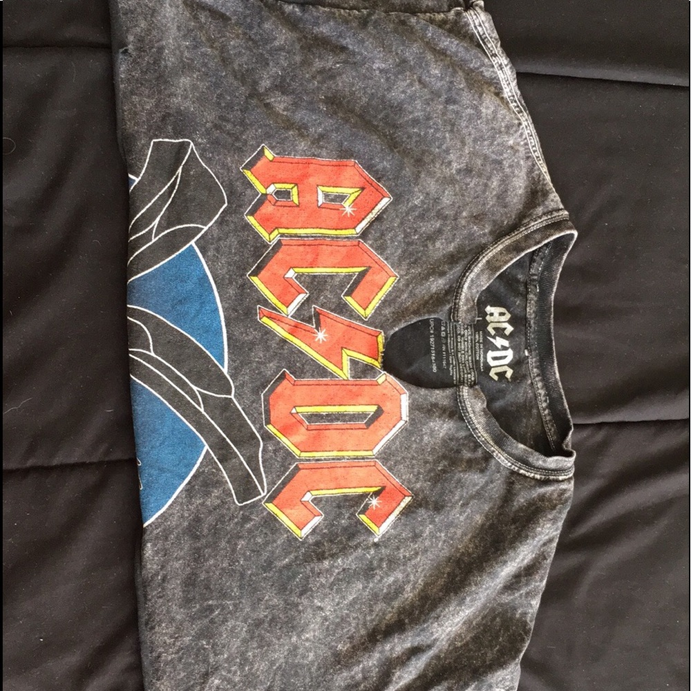 Cropped AC/DC tee